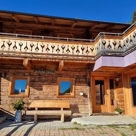 Oberholzlehen With Great Views And Sauna
